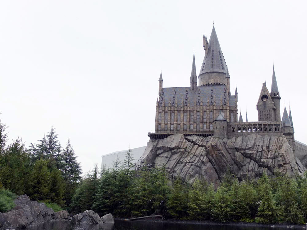 Universal Studios Osaka Harry Potter Hogwarts castle