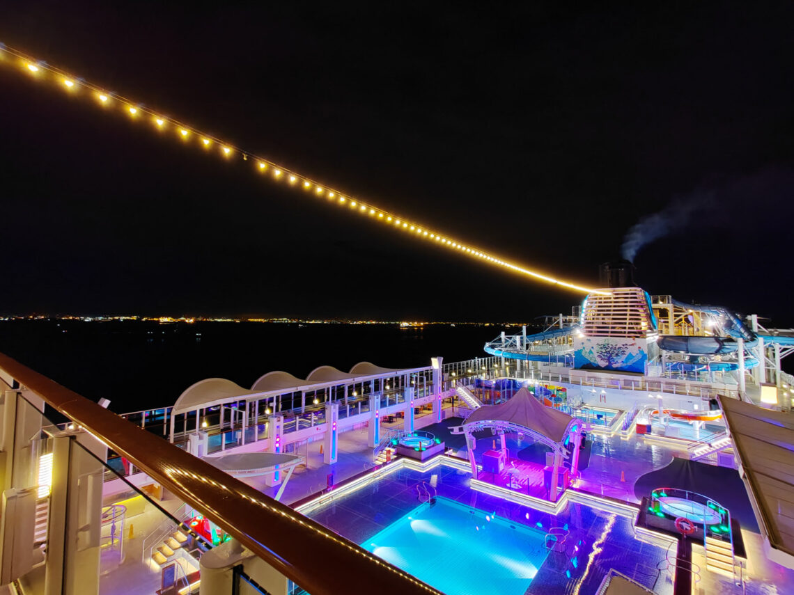 Cruise to Nowhere - Dream Cruises